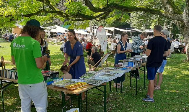 Schlossfest 2025 Bücherflohmarkt